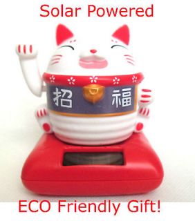 Bobblehead Maneki neko Solar Powered Hand Waving Japanese Fortune Cat