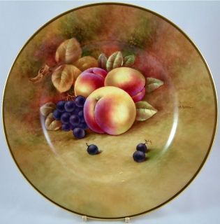   PORCELAIN FRUIT PLATE HAND PAINTED BY WORCESTER ARTIST RICHARD BUDD