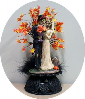   Day of the DEAD Halloween Wedding Cake Topper bride Groom Skeleton