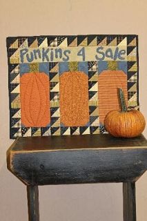 Joined at the Hip Punkins For Sale wall hanging pattern