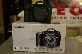 Canon EOS 7D 18.0 MP Digital SLR Camera   Black (Body Only) + extra 