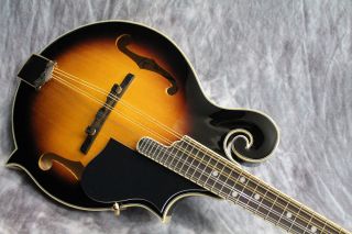TANGLEWOOD TMX*F Style Mandolin With Solid Spruce Top*Maple Back 