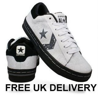 Converse Volitant Ox Unisex trainers Sz 4 to 6.5 Skate shoe star 
