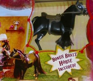 New Bratz Horse Stable Set Cowgirls 19 Pc