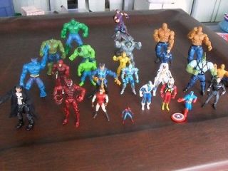 VINTAGE Lot of 26 Marvel DC Comics Action Figures The Hulk Thing 