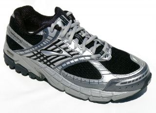 NEW Brooks BEAST Model 110079 Mens Running Shoes Size 8 US 7 UK 41 
