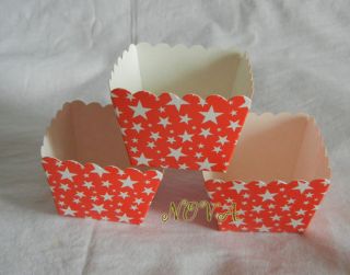 Hot Red Star square muffin case cupcake liners 20pcs