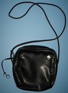 Tumi ~Travel Luggage Black Leather Small Logo Crossbody Handbag Purse