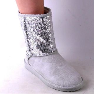 NEW WOMENS SILVER SEQUIN GRAY SHORT SHAFT WINTER BOOTS SIZE 8