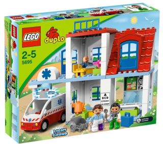LEGO Duplo   Doctors Clinic   5695  Pixmania UK