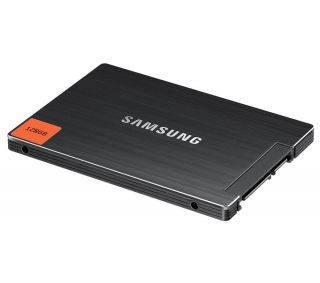 SAMSUNG SSD interne 830 Series   128 Go (MZ 7PC128B/WW)  Pixmania