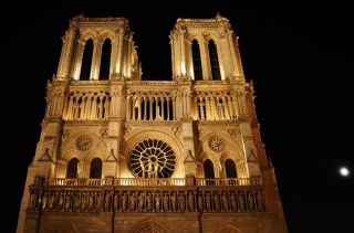 Catedral de Notre Dame representante do estilo gótico