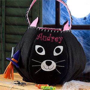 Personalized Halloween Trick or Treat Bags   Black Cat   12239