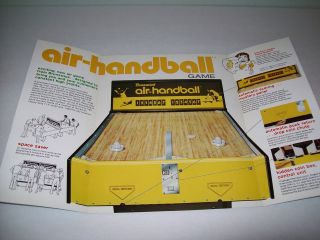 AIR HANDBALL By BRUNSWICK 1975 ORIGINAL SHUFFLEBOARD ARCADE SALES 