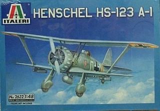 Italeri 1/48 Henschel HS 123 A 1 Attack German Bi Plane