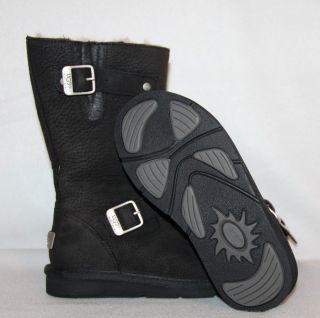 Ugg Australia 5678 Womens Kensington Boots Black Sheepskin Leather 