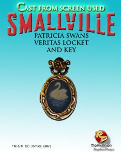 smallville veritas locket and key set replica prop expedited shipping