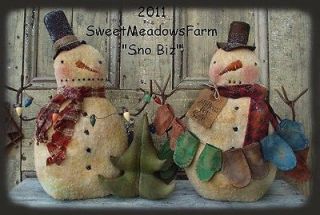 NEW Primitive PATTERN SUPER EASY Snowman Dolls w/ Mittens and 