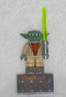 lego star wars mini fig yoda w light saber stand