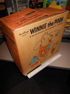 DISNEY Winnie the Pooh 1960s Lionel Train Co child record player boxed 