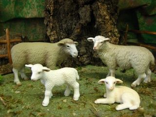 Nativity Animal Sheep Figurines Manger Scene Pesebre Presepio Set of 4
