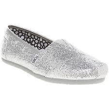 TOMS SHOES SILVER 6.5 GLITTER SEQUINCE FLAT SLIPPERS SLIP ON GRAY 