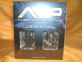 AVP Alien V PredatorLimite​d Edition Collectible DVD Gift set with 
