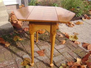 Ethan Allen circa 1776 American Made Drop Leaf End Table ~Beautiful 