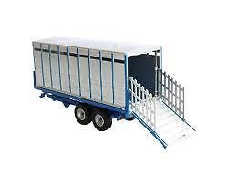 BRITAINS 42765 TWIN AXEL LIVESTOCK TRAILER 1:32 Scale NEW FOR 2012