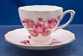 Colclough Bone China Tea Cup and Saucer Pink Water Lily Lotus