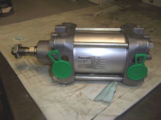 NEW REXROTH PNEUMATIC CYLINDER 63MM BORE S130 STROKE 10BAR R480053652