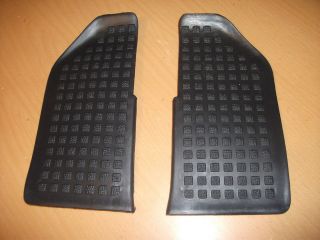   TRANSPORTER DOOR CAB STEP RUBBERS X 2 T25 Type 25 T3 VANAGON CARAVELLE