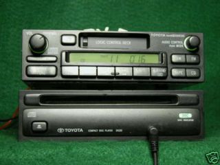 89   02 Toyota CD &Tape cassette Radio with Mp3 Ipod SAT speaker out 