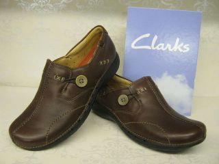 clarks unstructured un loop brown leather slip on shoes more