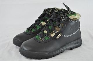 VASQUE BOYS SUNDOWNER 7077 BLACK AND GREEN CAMOUFLAGE HIKING BOOTS
