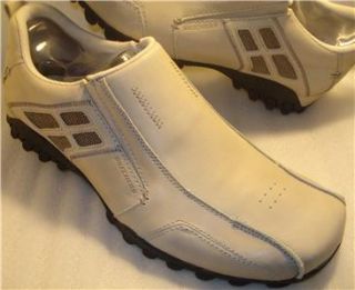 Skechers Mens Shoes color off white US sz 11 new