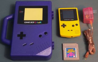 NINTENDO GAME BOY COLOR (YELLOW COLOR) + GAME + ACCESSORIES + TESTED