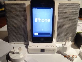 you are looking at a a pple iphone 3gs package includes apple 3gs