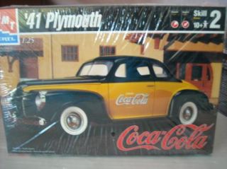 AMT/ERTL 41 PLYMOUTH COCA~COLA KIT Collectible!~1/25th scale,NEW 