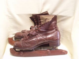 Vintage Ice Skates Leather 1930s Women German Perfect