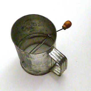 Vintage Bromwell Three Cup Measuring Sifter Wooden Handle