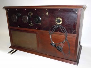 Large Antique Early Radio with Walnut Wood Cabinet