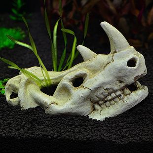 1pc Fish Tank Aquarium Decoration Resin Figures Ornament Skull 2 Style 