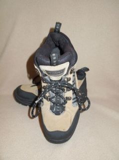Womens ARAPAHO Performance Waterproof Insulated Blitz Hiking Boots 