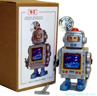Television Spaceman Robot Windup Tin Toy with Radar Dish
