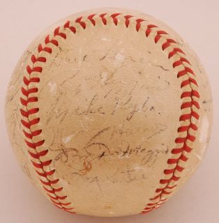 1946 Boston Red Sox Team Signed Baseball Al Champs GAI w Cronin Moses 