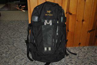   Silo 30 Backpack Awesome All Around Pack Winter Ski Snowboard