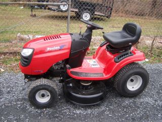 New Poulan XT 42 Lawn Tractor Riding Lawn Mower Lawnmower
