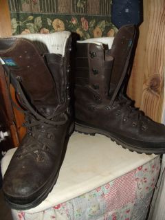 Mens Cabelas by Meindl Boots Sz 13D Thinslate and Gore Tex Great for 