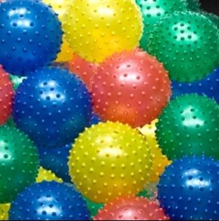 INFLATABLE GREEN 8 KNOBBY BALLS TOYS 12 IN WHOLESALE LOT NEW